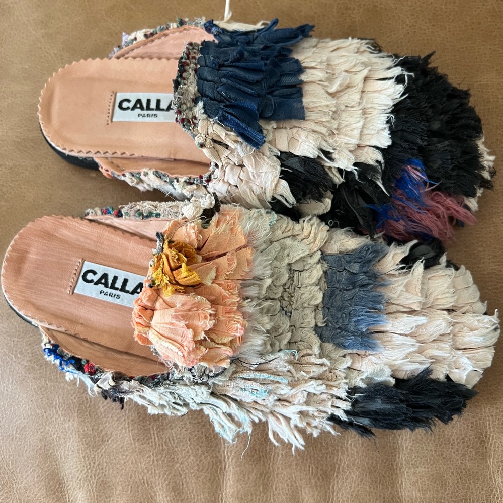Textured Multicolor Mules - Picture 2 of 8